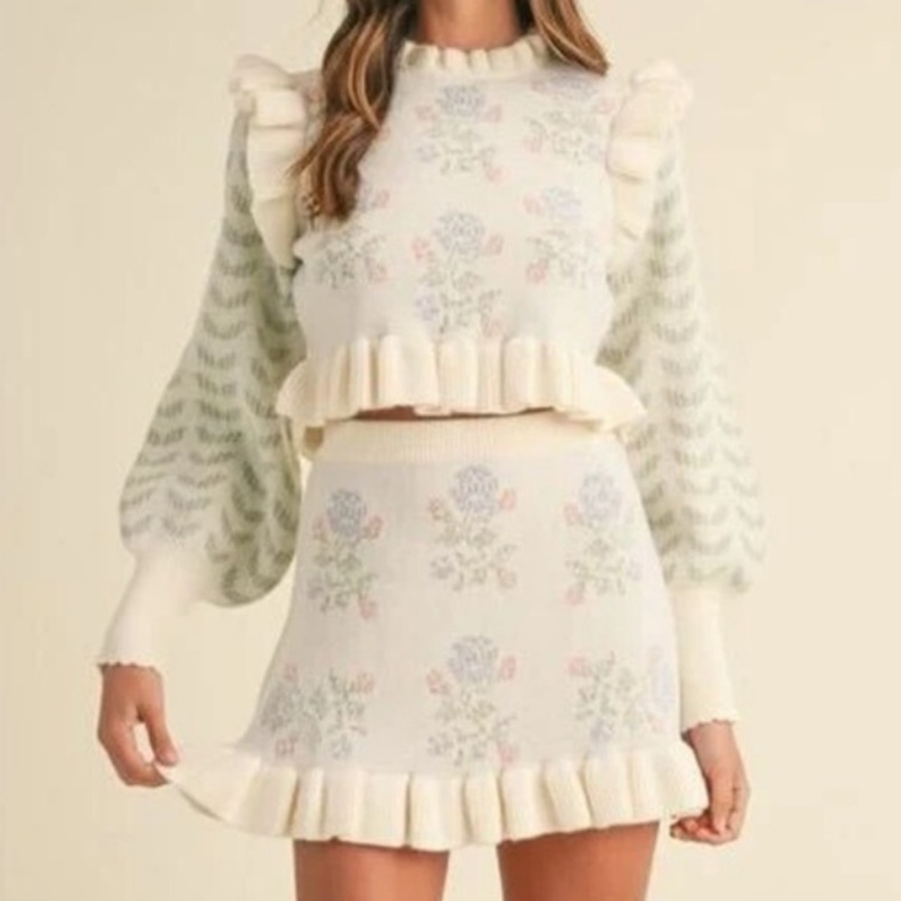 Floral Ruffle Knit Sweater in Cream - Picture 6 of 7